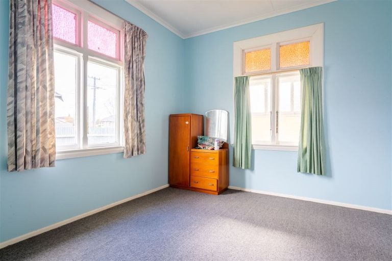 Photo of property in 17 George Street, Waimate, 7924