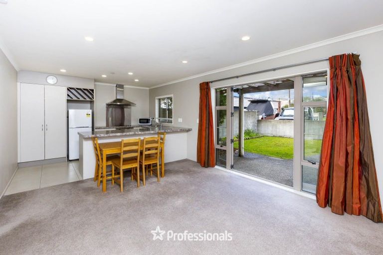 Photo of property in 64 Evergreen Crescent, Trentham, Upper Hutt, 5018