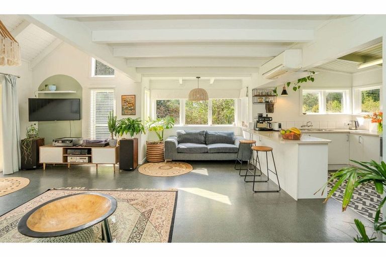 Photo of property in 28 Wharau Road, Kerikeri, 0293