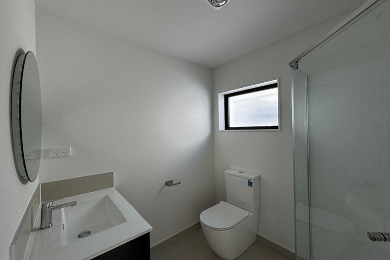 Photo of property in 16 Elegant Lane, Ranui, Auckland, 0612