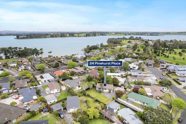 Photo of property in 24 Pinehurst Place, Wattle Downs, Auckland, 2103