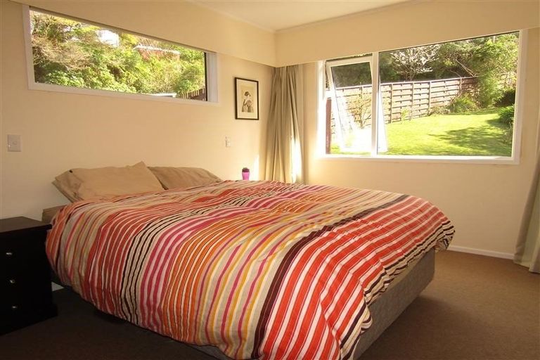 Photo of property in 16 Downing Street, Crofton Downs, Wellington, 6035