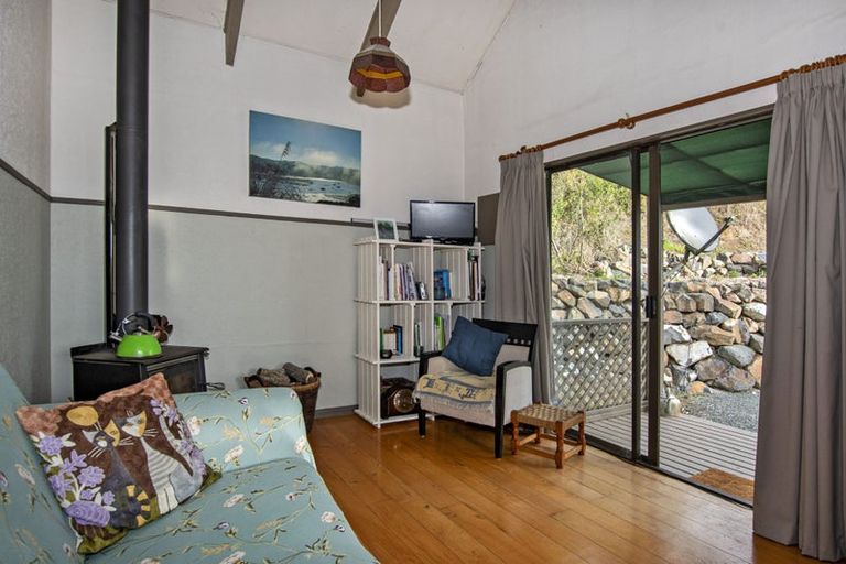 Photo of property in 54 Paparoa Station Road, Paparoa, 0571