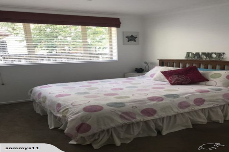 Photo of property in 11 Starlight Cove, Hobsonville, Auckland, 0618