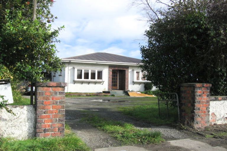 Photo of property in 24 Milson Line, Roslyn, Palmerston North, 4414