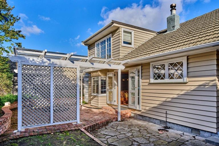 Photo of property in 5 Porter Place, Paekakariki, 5034