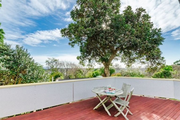 Photo of property in 1 Ruru Street, Waikanae, 5036