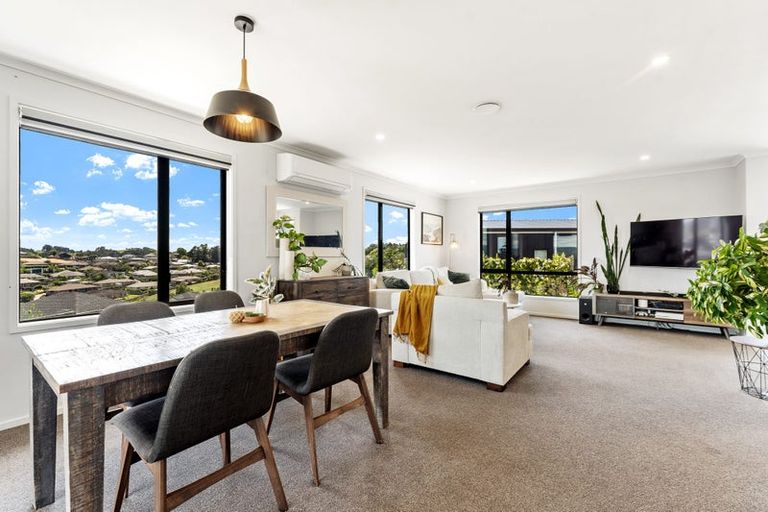 Photo of property in 17 Three Brothers Place, Warkworth, 0981