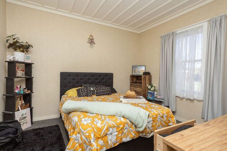 Photo of property in 23 Swinburn Street, Dannevirke, 4930
