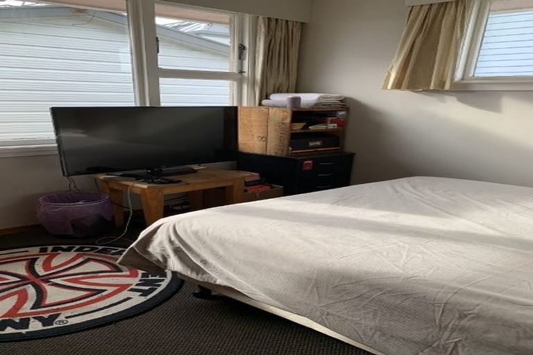 Photo of property in 340 Blenheim Road, Upper Riccarton, Christchurch, 8041