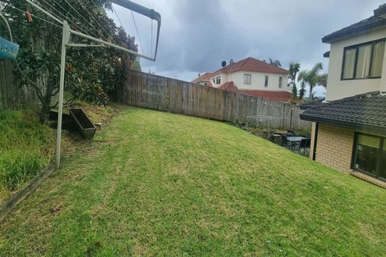 Photo of property in 12 Bernish Place, East Tamaki, Auckland, 2013