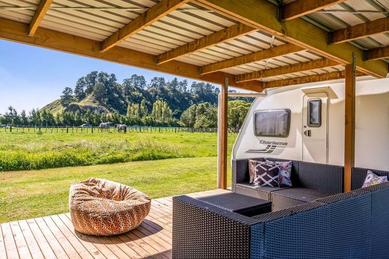 Photo of property in 37 Banks Street, Tolaga Bay, 4077