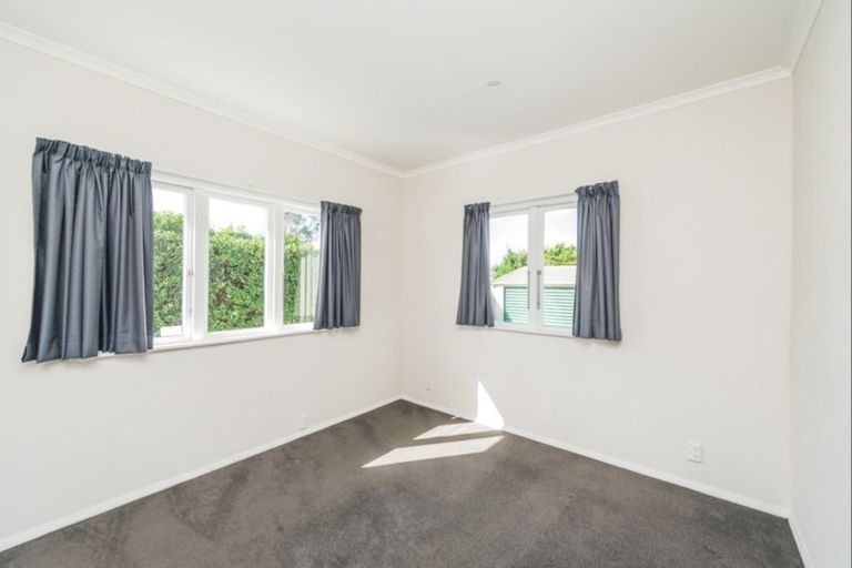 Photo of property in 93 Liverpool Street, College Estate, Whanganui, 4500