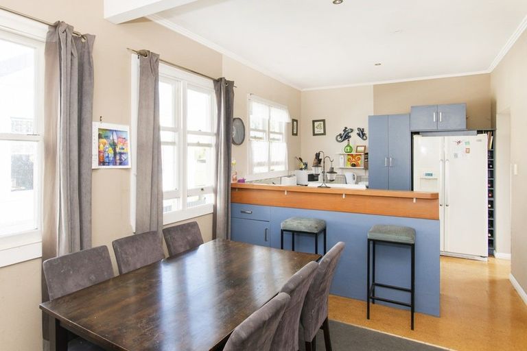 Photo of property in 60 Ormond Road, Whataupoko, Gisborne, 4010