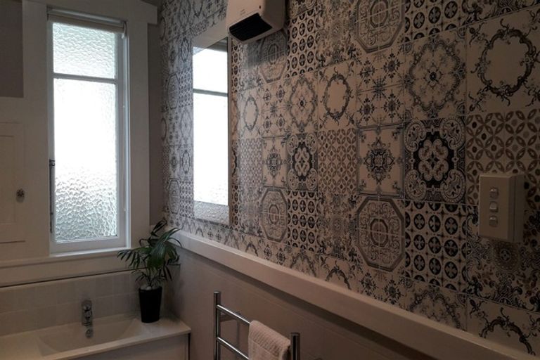 Photo of property in 14 Clyde Street, Oamaru North, Oamaru, 9400