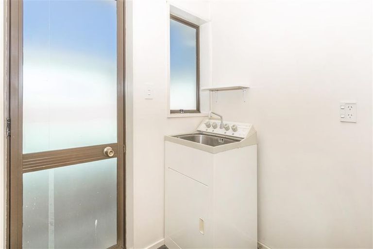 Photo of property in 2/16a Nicholls Street, Richmond, Christchurch, 8013