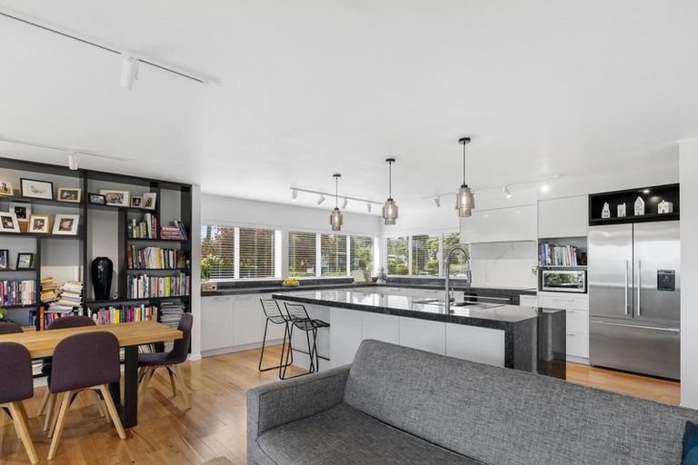 Photo of property in 22 Rostrevor Place, Tihiotonga, Rotorua, 3015