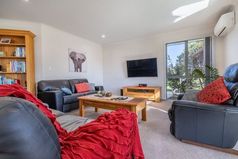 Photo of property in 2 Henry Bell Close, Leamington, Cambridge, 3432