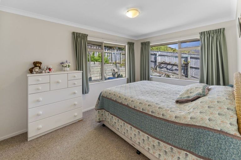 Photo of property in 6 Norfolk Place, Stoke, Nelson, 7011