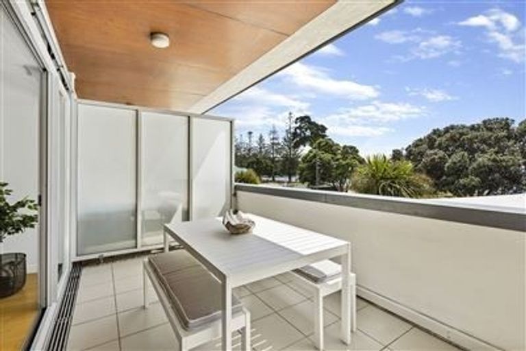 Photo of property in 5107/87 Clyde Road, Browns Bay, Auckland, 0630