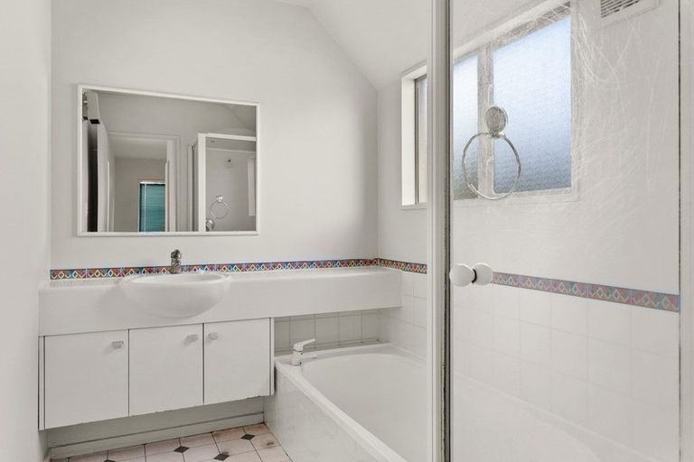 Photo of property in 1/61 Champion Street, Edgeware, Christchurch, 8013