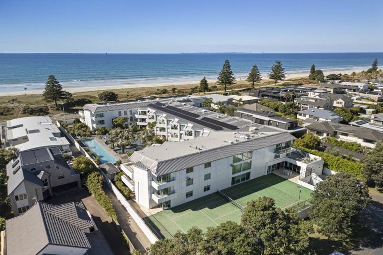 Photo of property in 210/136 Marine Parade, Mount Maunganui, 3116