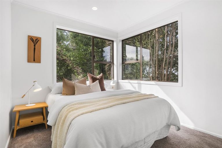 Photo of property in 1/16 Nile Road, Milford, Auckland, 0620