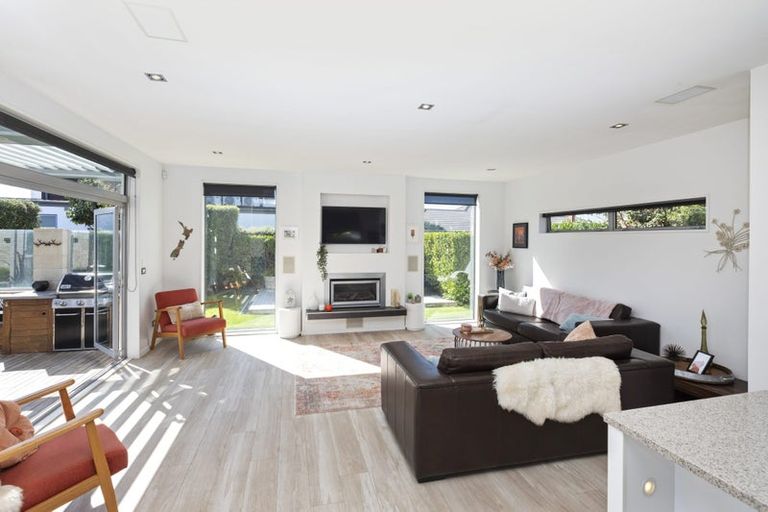 Photo of property in 101 Aston Drive, Waimairi Beach, Christchurch, 8083