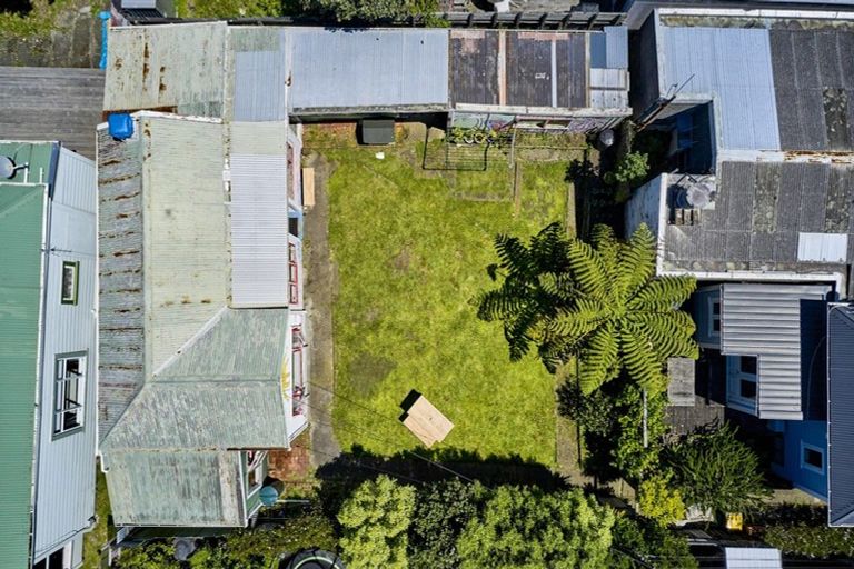 Photo of property in 16a Rhodes Street, Newtown, Wellington, 6021