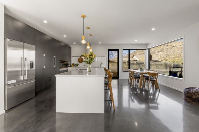 Photo of property in 11 Stewart Street, Frankton, Queenstown, 9300