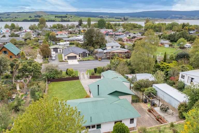 Photo of property in 8 Greenhithe Street, Waihola, Milton, 9073