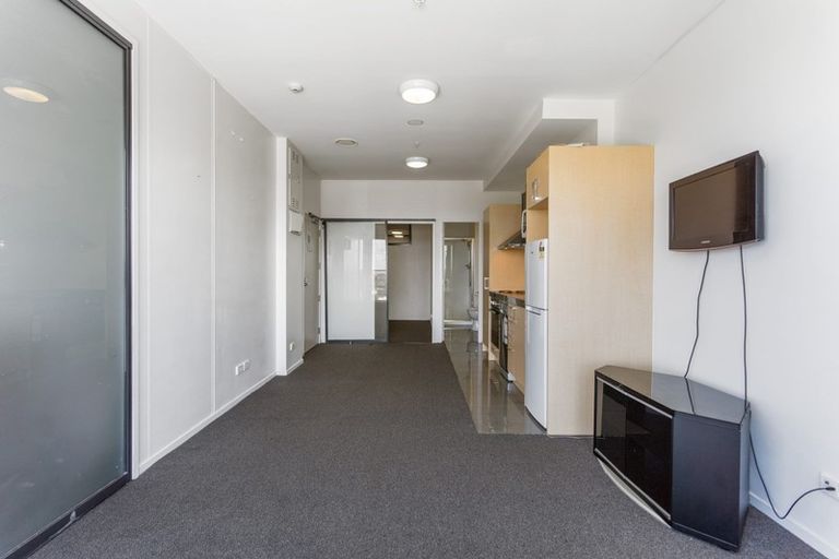 Photo of property in Twin Towers, 809/17 Putney Way, Manukau, Auckland, 2104