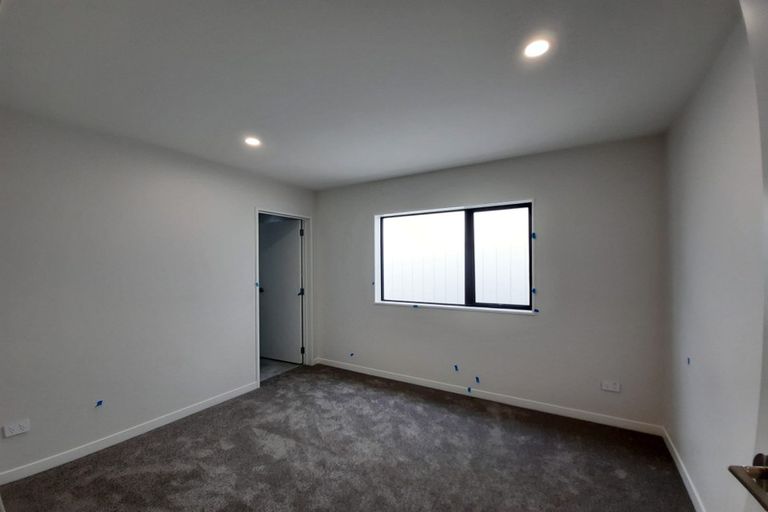 Photo of property in 11 Te Rauroha Street, Papakura, 2110