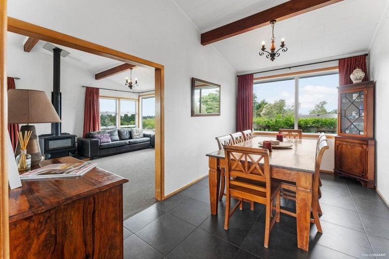 Photo of property in 42 Potts Road, Whitford, Howick, 2571