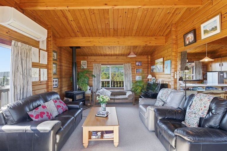 Photo of property in 365 Centaurus Road, Hillsborough, Christchurch, 8022