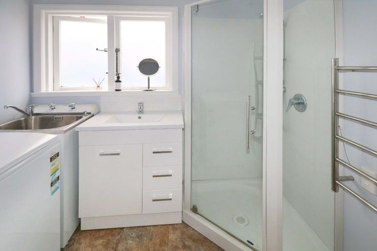 Photo of property in 9 Penrose Street, Woburn, Lower Hutt, 5010