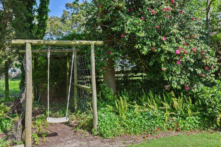 Photo of property in 580 Thornton Road, Thornton, Whakatane, 3194