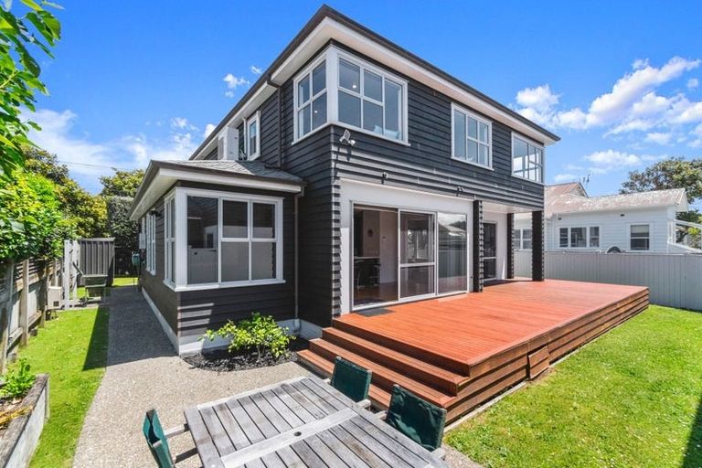Photo of property in 19 Rangiatea Road, Epsom, Auckland, 1023