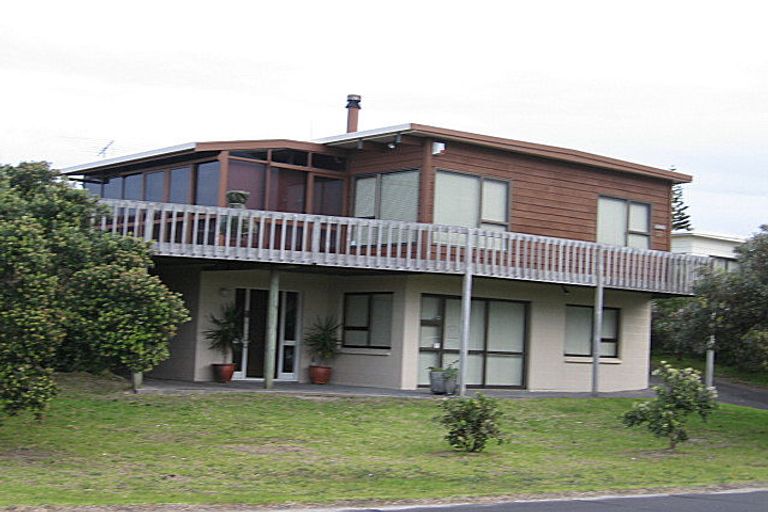 Photo of property in 22 Dungarvon Place, Omaha, 0986