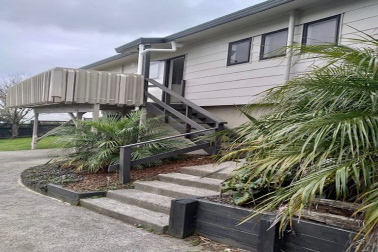 Photo of property in 2/332 Whangaparaoa Road, Stanmore Bay, Whangaparaoa, 0932
