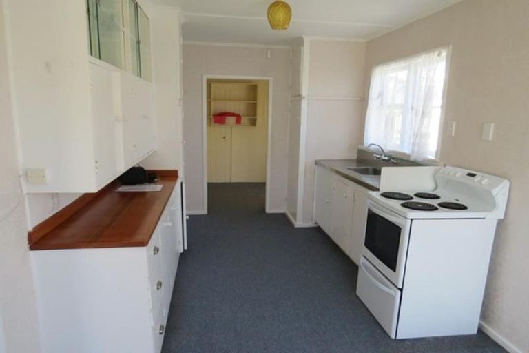 Photo of property in 5 Raleigh Street, Vogeltown, New Plymouth, 4310