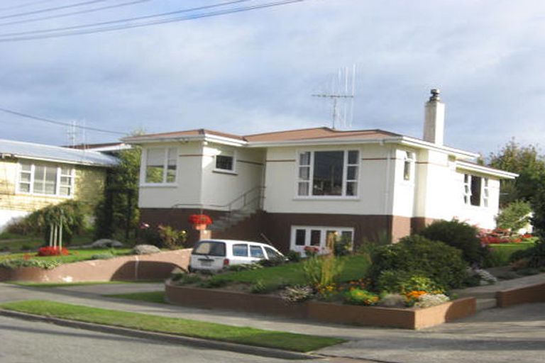 Photo of property in 5 Oxford Street, Holmes Hill, Oamaru, 9401