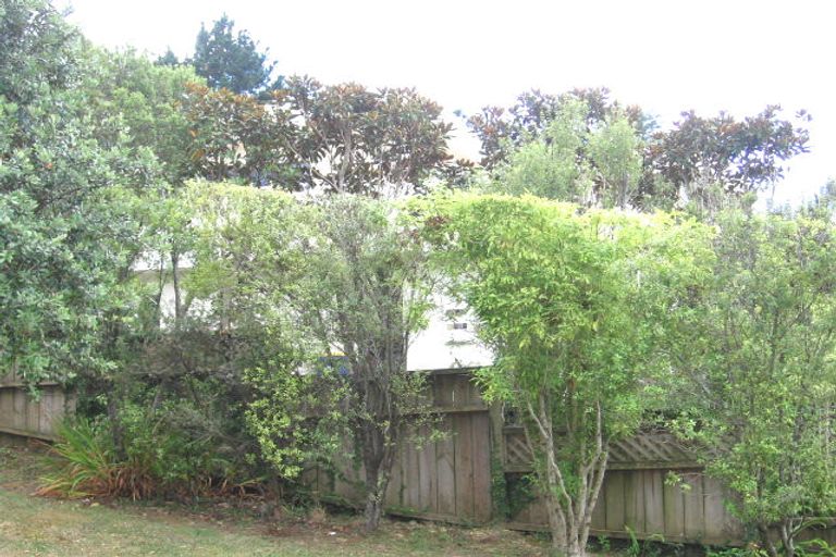 Photo of property in 43 Crestview Place, Browns Bay, Auckland, 0630