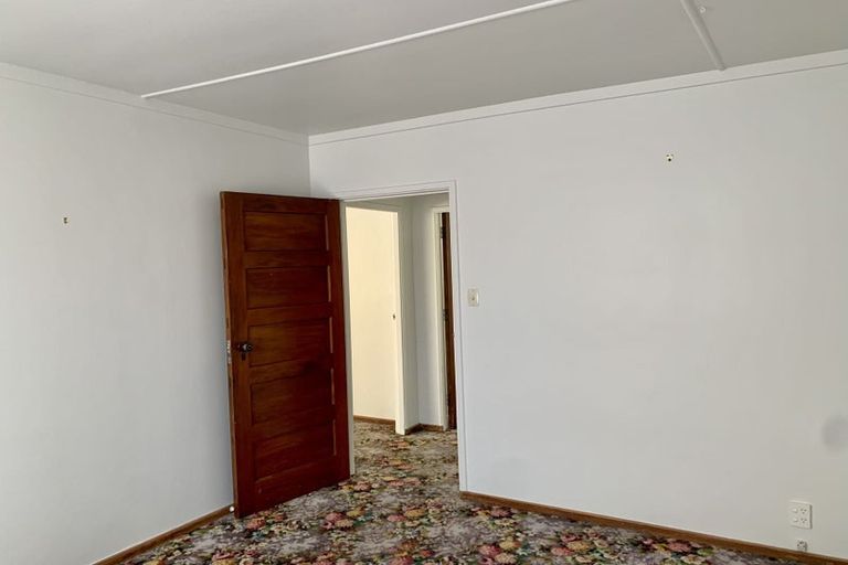 Photo of property in 7 Cleland Crescent, Naenae, Lower Hutt, 5011