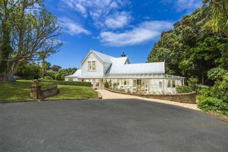 Photo of property in 5 Ringwood Street, Torbay, Auckland, 0630