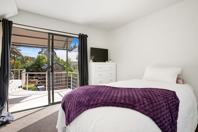 Photo of property in 6 Broadway Avenue, Waikuku Beach, 7473