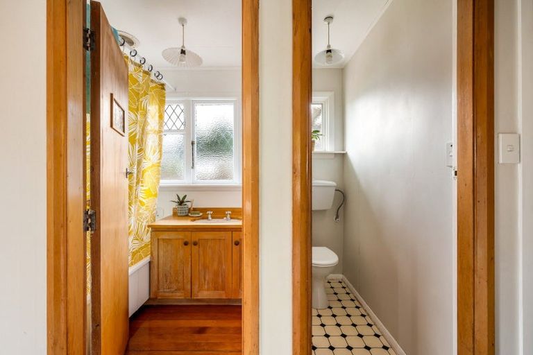 Photo of property in 22 Russell Street, Wanaka, 9305