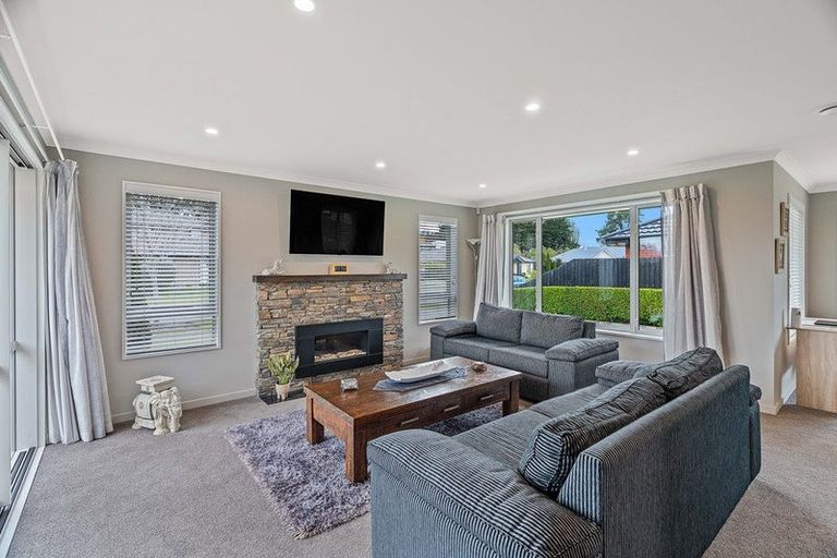 Photo of property in 22 Euphrasie Drive, Aidanfield, Christchurch, 8025