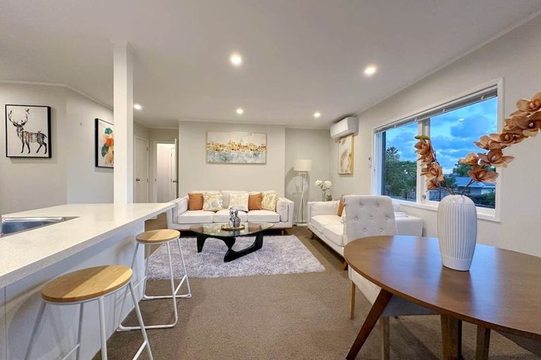 Photo of property in 3/65 Howe Street, Howick, Auckland, 2014