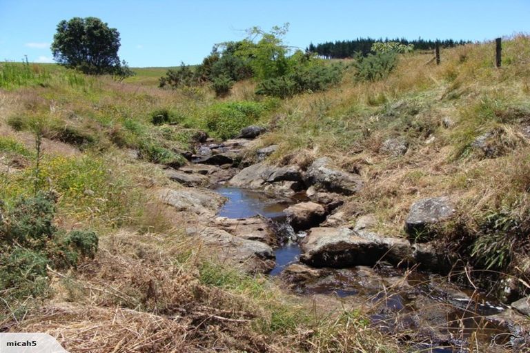 Photo of property in 95c Mcleod Road, Waipapa, 0295